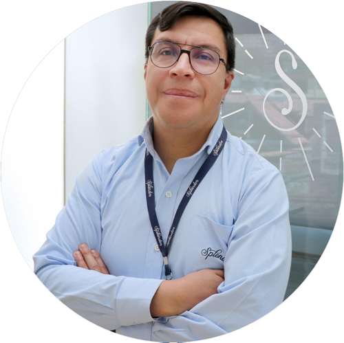 Iván Nolivos